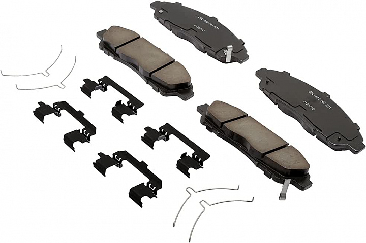 Колодки тормозные передние Cadillac XT5